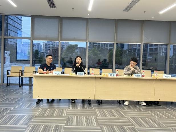 大湾区计算机（BBCC）大会SZCCF青少年工作委员会会议顺利召开
