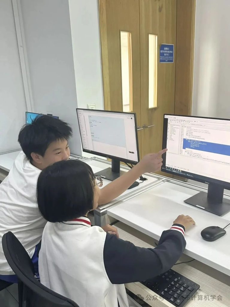 025大湾区青少年信息学能力提升J组集训夏令营圆满落幕"