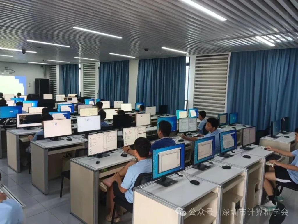 025大湾区青少年信息学能力提升J组集训夏令营圆满落幕"