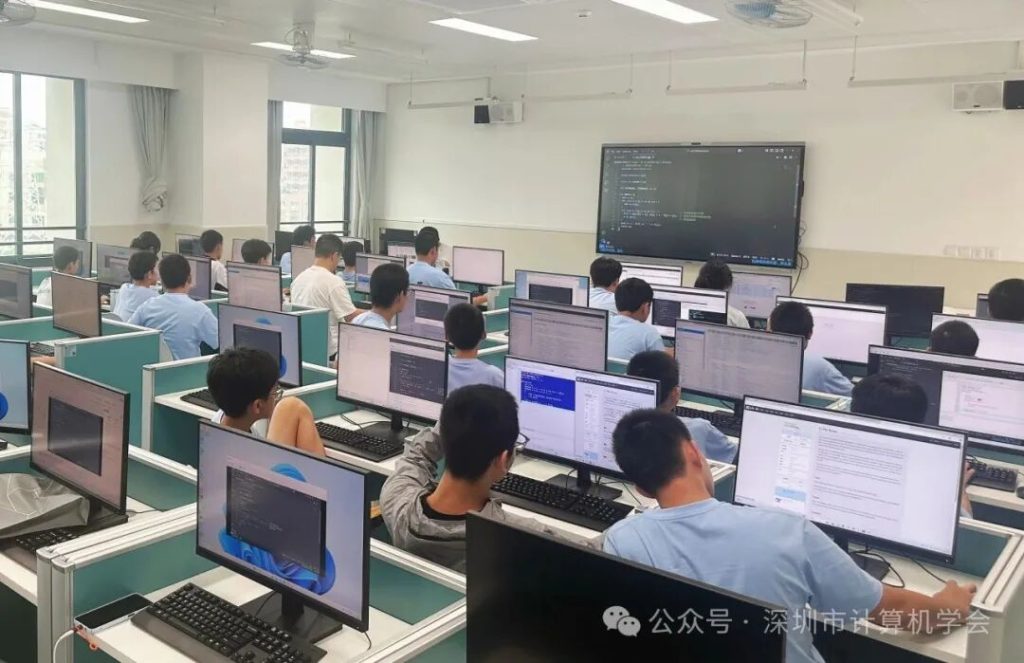 十日淬炼见锋芒！2025大湾区青少年信息学普及班夏令营圆满收官